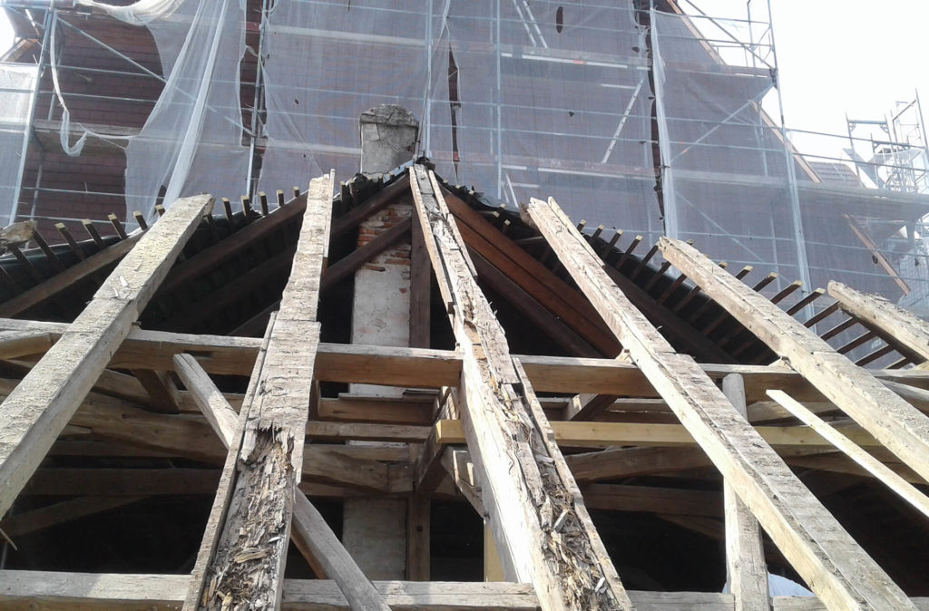 Schäden am Dachstuhl der Basilika Maria Taferl