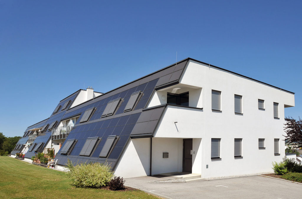 WHA Gerersdorf, Photovoltaikanlage, Fassade und Flachdach